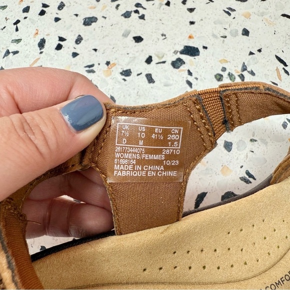 NEW Clark’s Laurieann Rena Leather Tan Hook & Loop Strappy Women’s Sandals Sz 10 - Picture 7 of 10